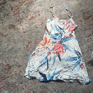 - Teens flowery dress